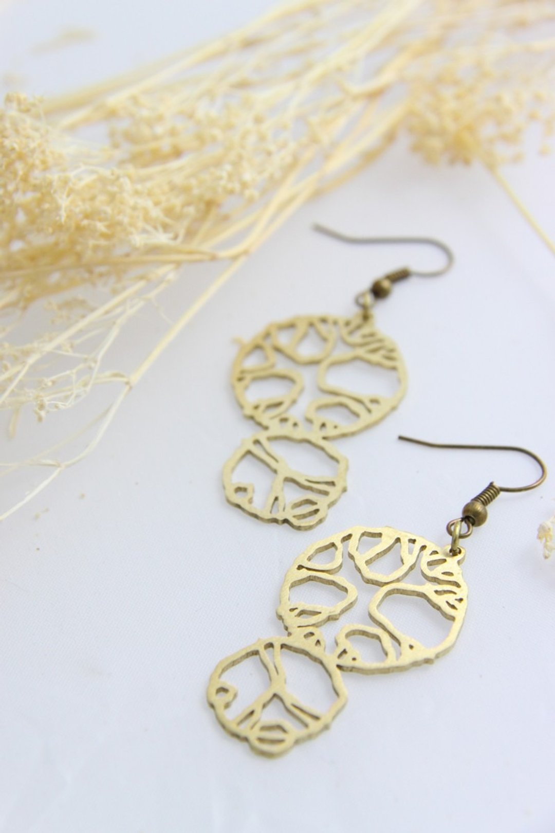 Garden Plan Earrings - Handcraft Jewelry - 耳环/耳夹 - 其他金属 金色