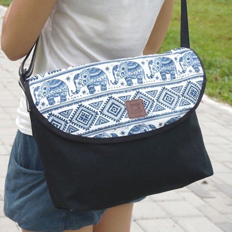 邮差包 | 在曼谷迷路的小象 - 侧背包/斜挎包 - 棉．麻 黑色