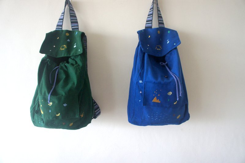 一切后背包（亮亮蓝色、森林绿色）附桃红色/深蓝色防水束口袋 - 其他 - 棉．麻 蓝色