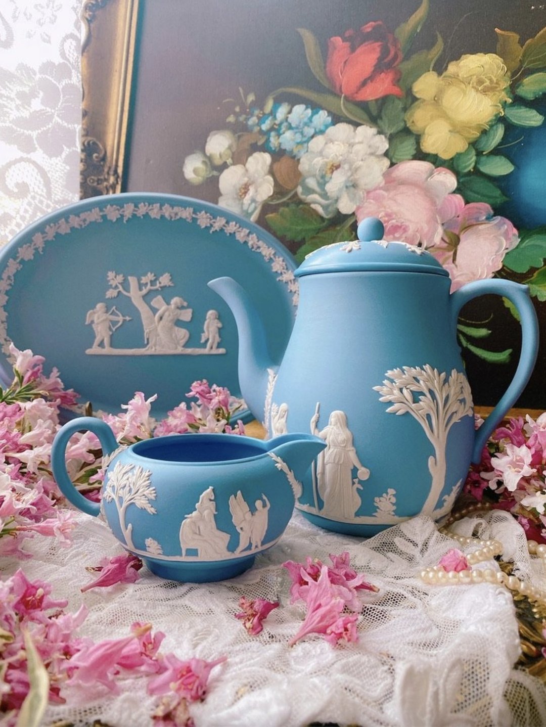 英国骨瓷Wedgwood jasper 蓝色碧玉浮雕希腊神话奶壶库存品全新 - 茶具/茶杯 - 瓷 