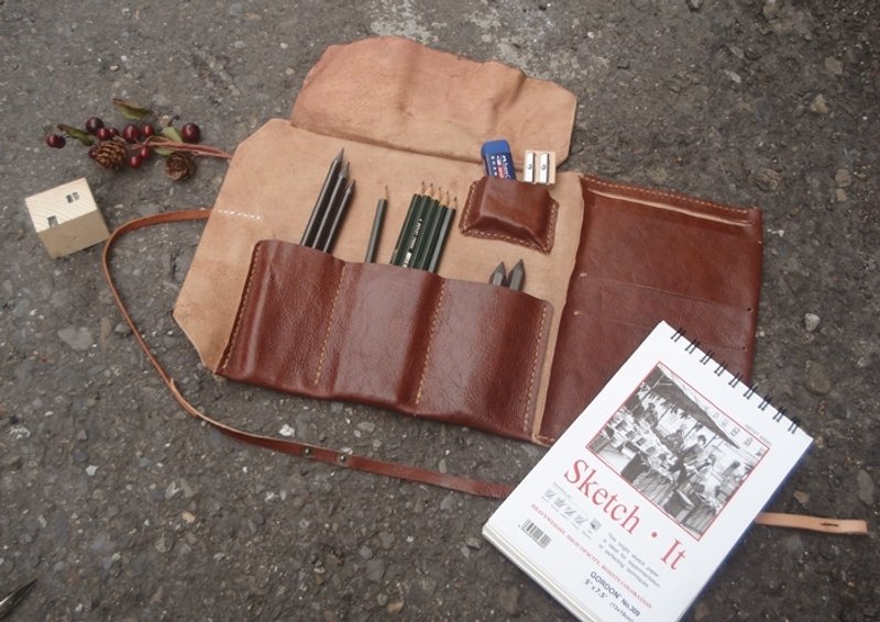 书卷皮革笔书衣 (大) - 房间的样子 - 铅笔盒/笔袋 - 真皮 咖啡色