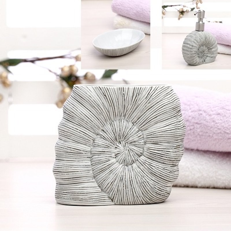 CELTIC卫浴组包含香皂盘 牙刷架 沐浴/洗手乳罐 陶瓷材质 - 其他 - 陶 灰色