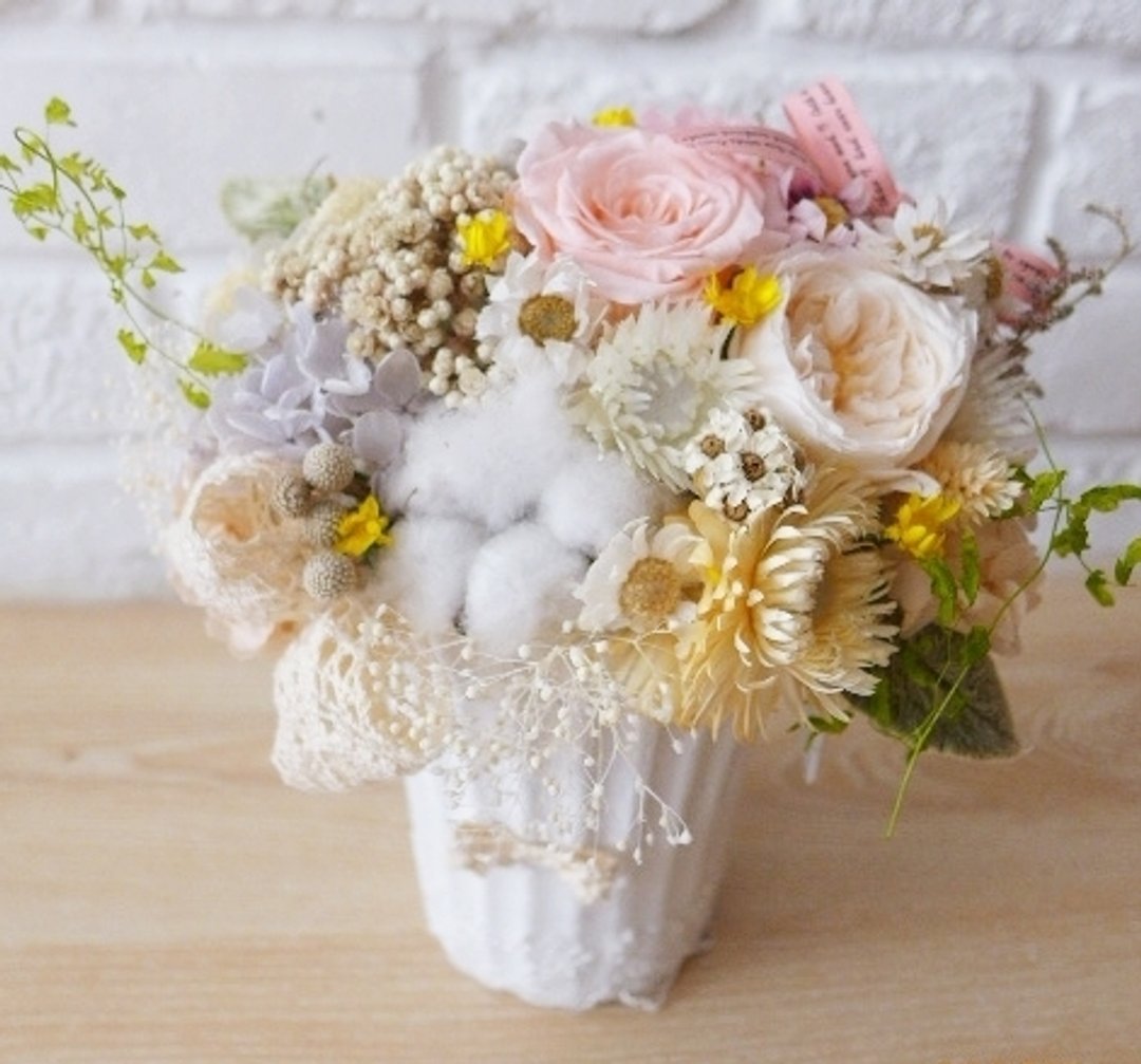 [Love flower decoration ] - 不凋花混干燥花定制盆花 (需订制) - 植栽/盆栽 - 植物．花 