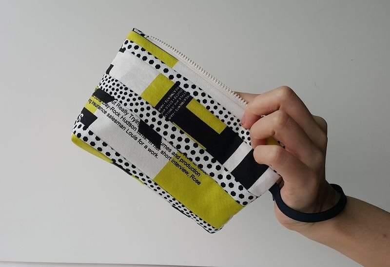 限量新款 ( 迷境_萤光绿 ) 拼接斜角手挽万用包 - 其他 - 其他材质 多色