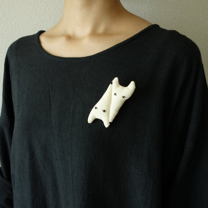 狐狸  胸针 别针 - 胸针 - 其他材质 白色