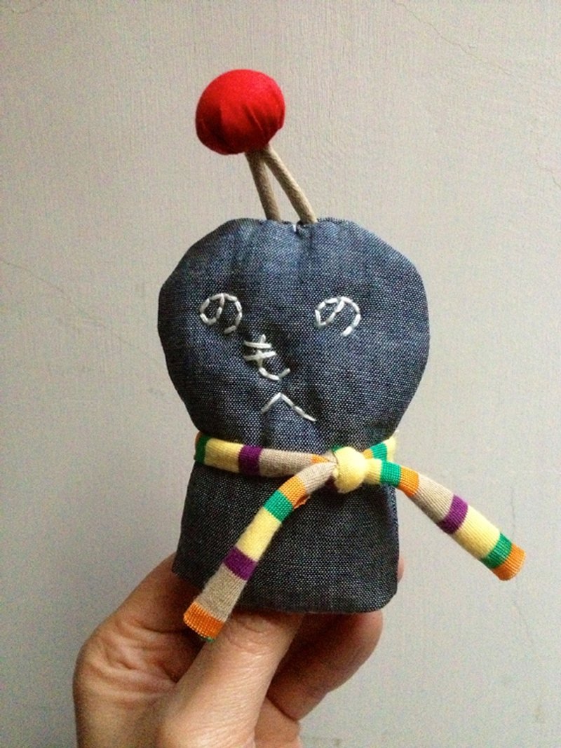 我的钥匙包_文字君 Nomono - 钥匙链/钥匙包 - 棉．麻 白色