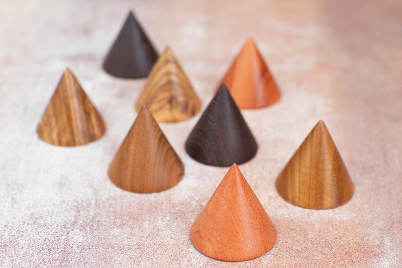 音响玩家专用：原木角锥3入 - 扩音器/喇叭 - 木头 