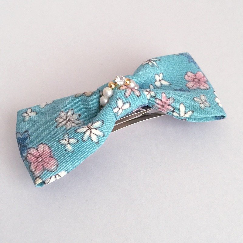 Ribbon Barrette with Japanese traditional pattern, Kimono [Pure Silk] - 发饰 - 其他材质 蓝色
