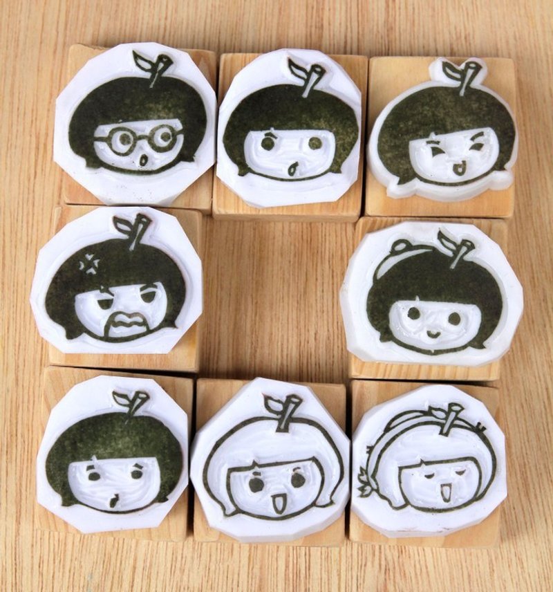 【印章】幸运苹果Dora手刻印章-可加字喔! - 印章/印台 - 木头 白色