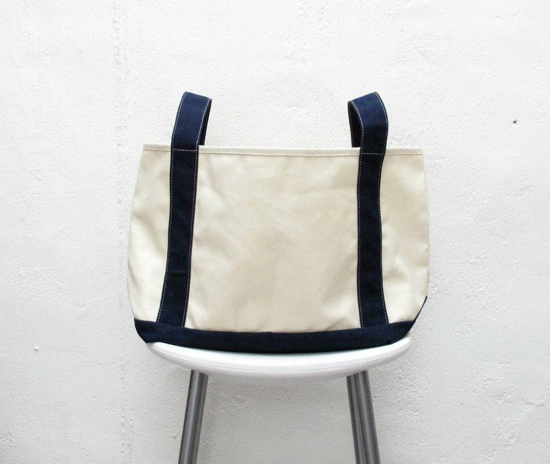 EVERYTHING IN BETWEEN 帆布书袋 — 小 - 手提包/手提袋 - 其他材质 