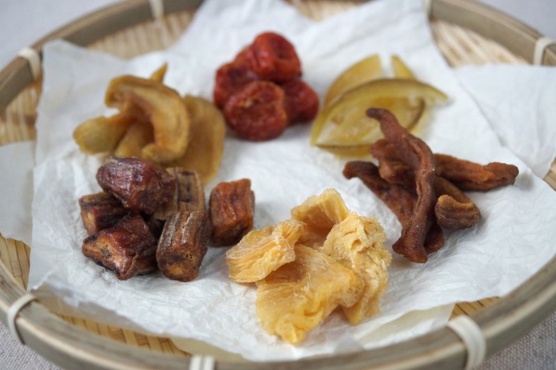 本山人果干 任选大包 x3 【台湾风物】 - 水果干 - 其他材质 