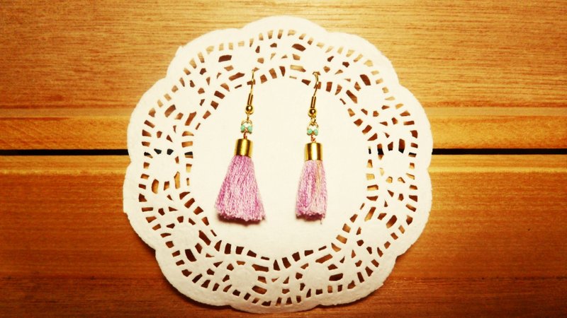  Böhmen旅人｜波西米亚风格 短流苏耳环 - 耳环/耳夹 - 棉．麻 紫色