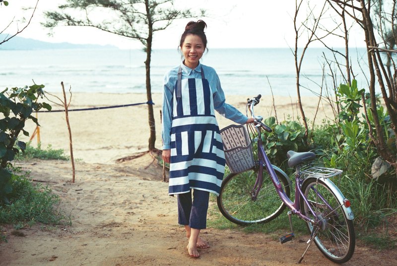 (完售）1983ER 蓝白条纹棉-日常围裙 - 围裙 - 棉．麻 蓝色