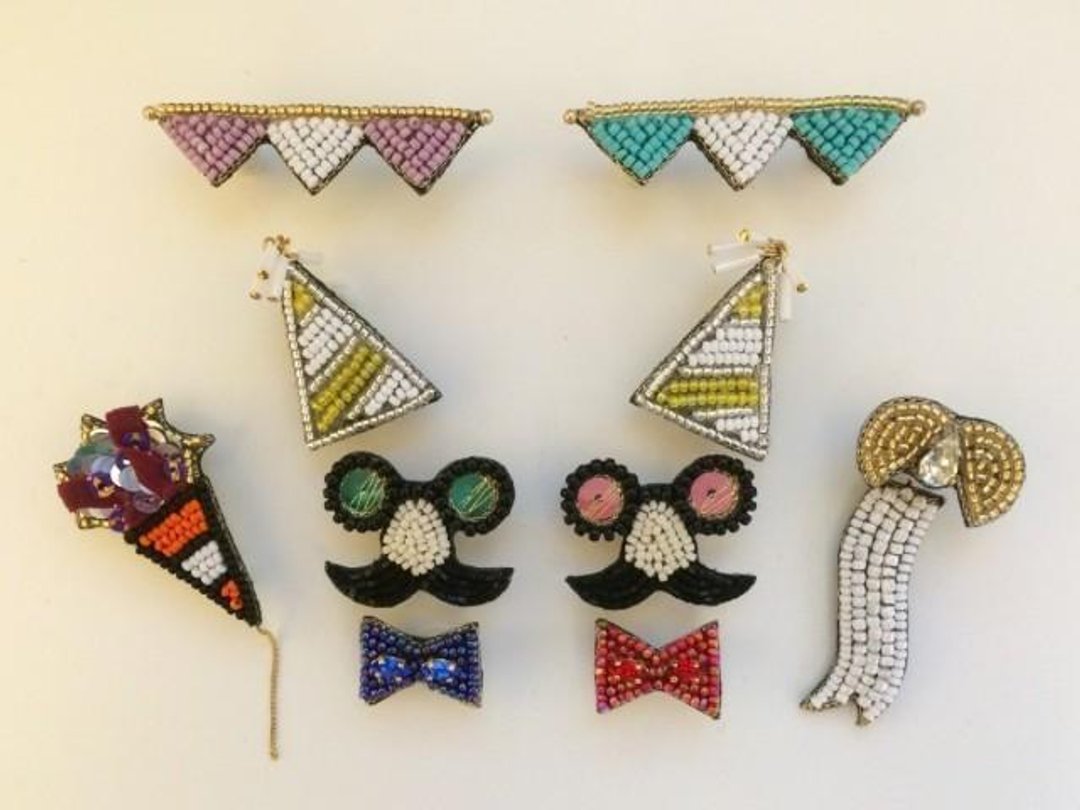 Party brooch bow tie (red) - 胸针 - 其他金属 红色