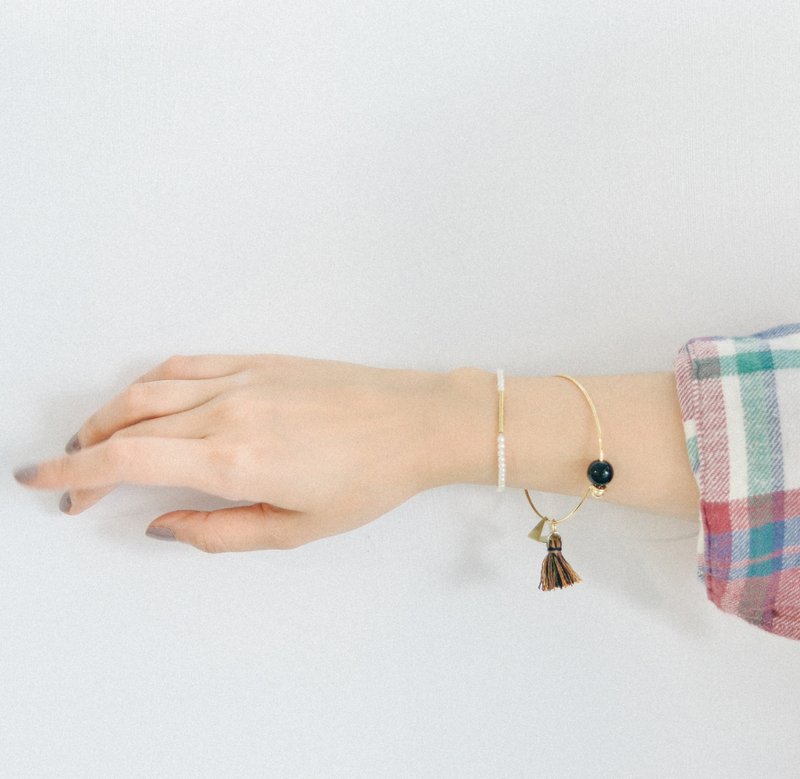 Marygo［三角混色流苏］金色手环 - 手链/手环 - 其他金属 