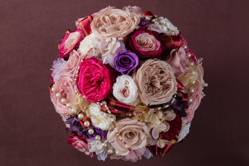 Kinki手作  欧式华丽典雅风田园玫瑰不凋捧花 限量一个 新娘捧花 求婚捧花 - 植栽/盆栽 - 植物．花 