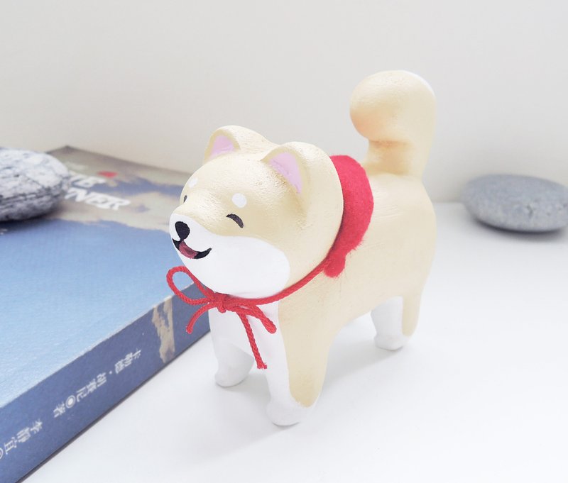幸福微笑柴犬摆饰 手工木制疗愈小木雕 - 摆饰 - 木头 咖啡色