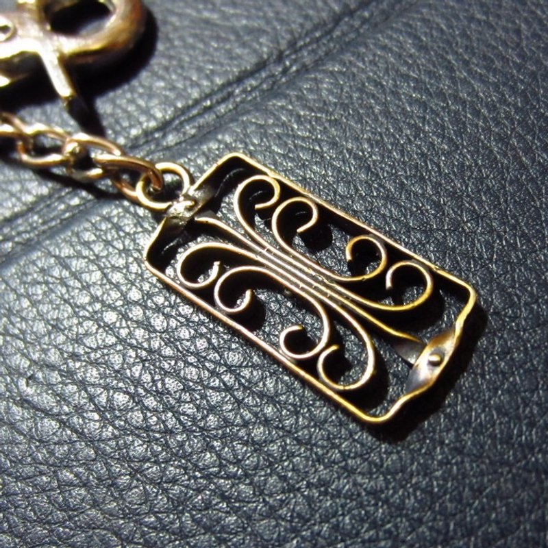 云语~《窗棂系列：云羽》~纯手工打造·黄铜·钥匙圈 - 钥匙链/钥匙包 - 其他金属 咖啡色