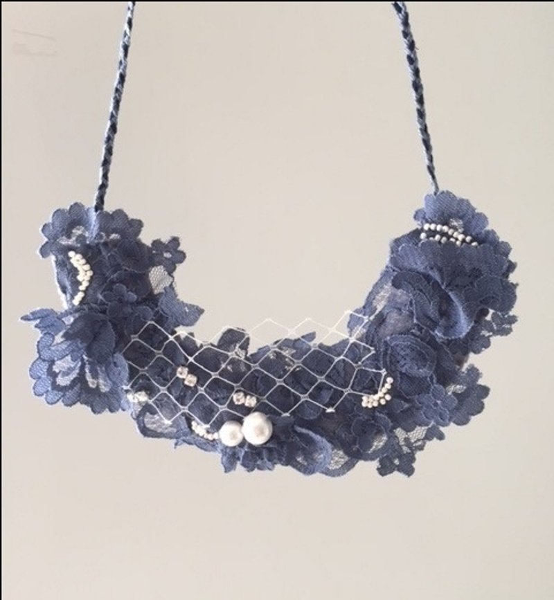 [ Bluesy Mod ] --- Beaded Lace Necklace . 手缝蕾丝棉花珍珠米珠项链 (BBL4) - 项链 - 其他材质 蓝色
