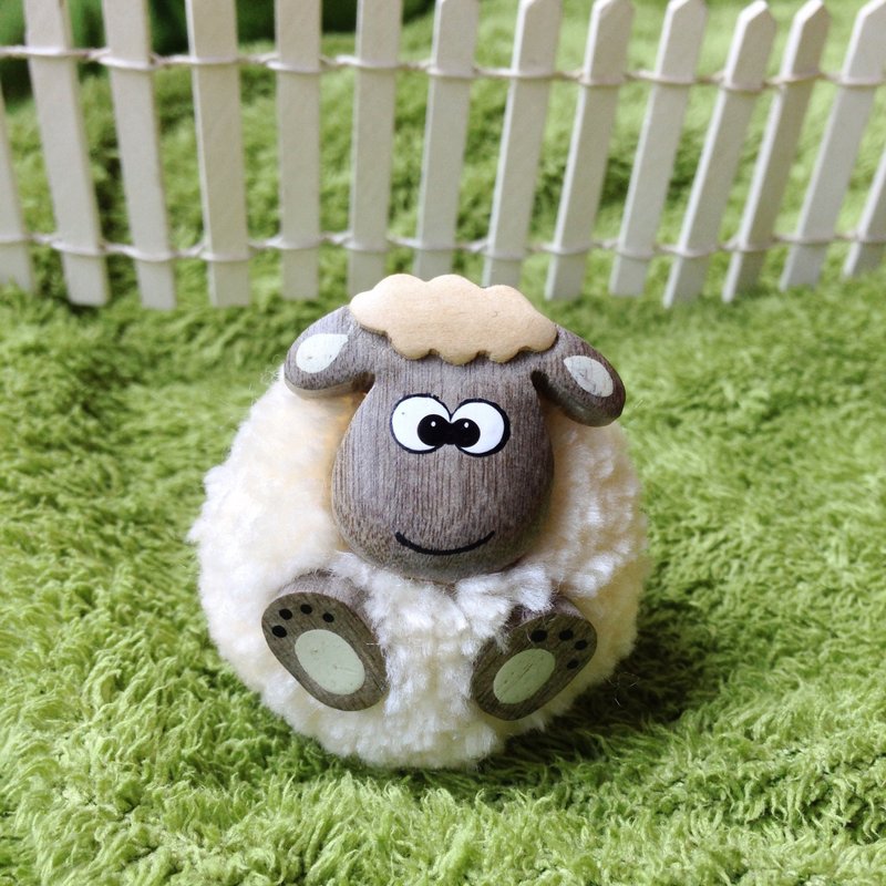 【手工木制x毛线澎澎】斗鸡眼小呆呆吸铁 - 冰箱贴/磁贴 - 木头 白色