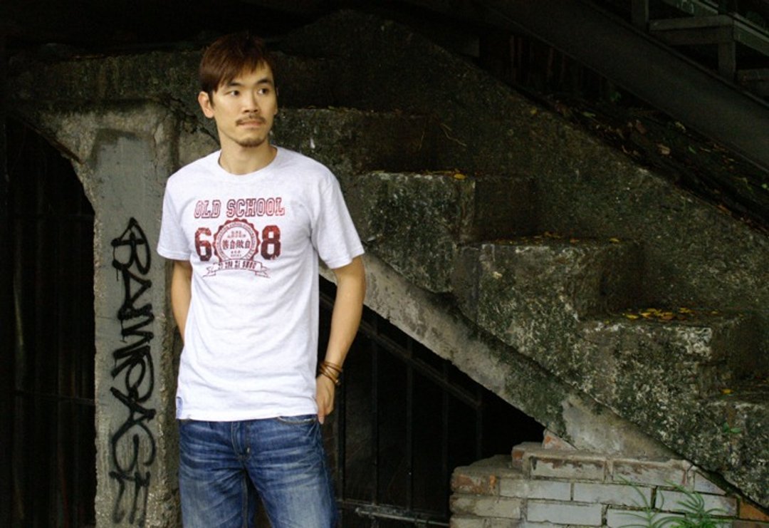 <自做自售>复古T-SHIRT-old school~只剩白色啰!! - 男装上衣/T 恤 - 棉．麻 灰色