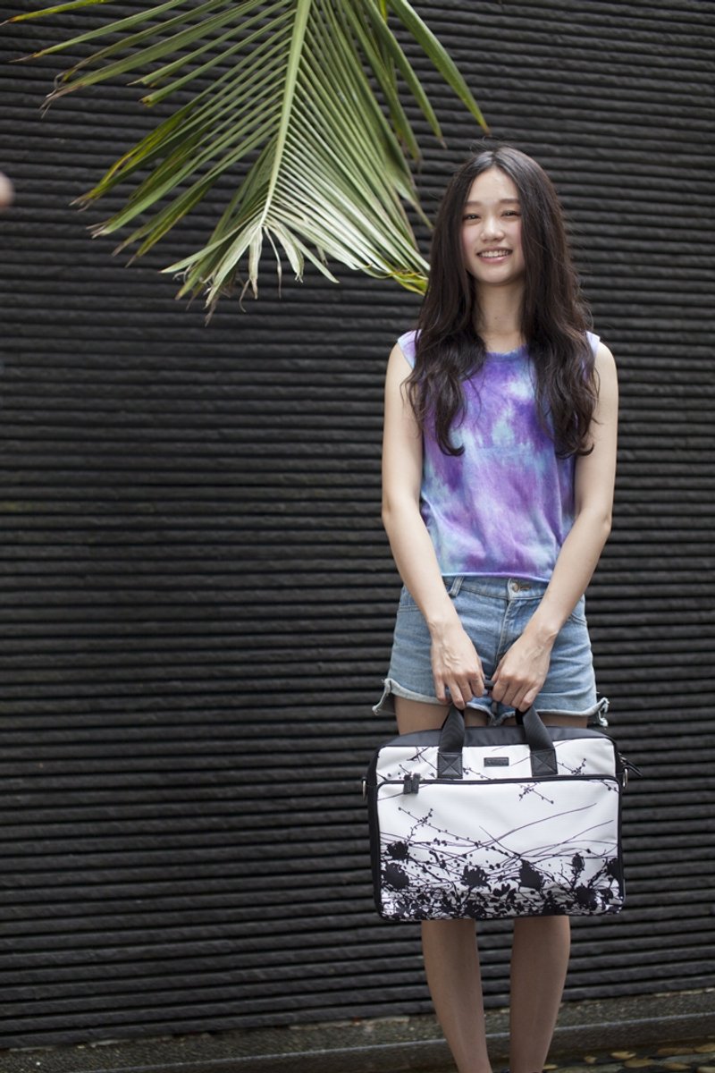 李建中 / 1993之九 - 艺游 电脑包 - 电脑包 - 压克力 黑色