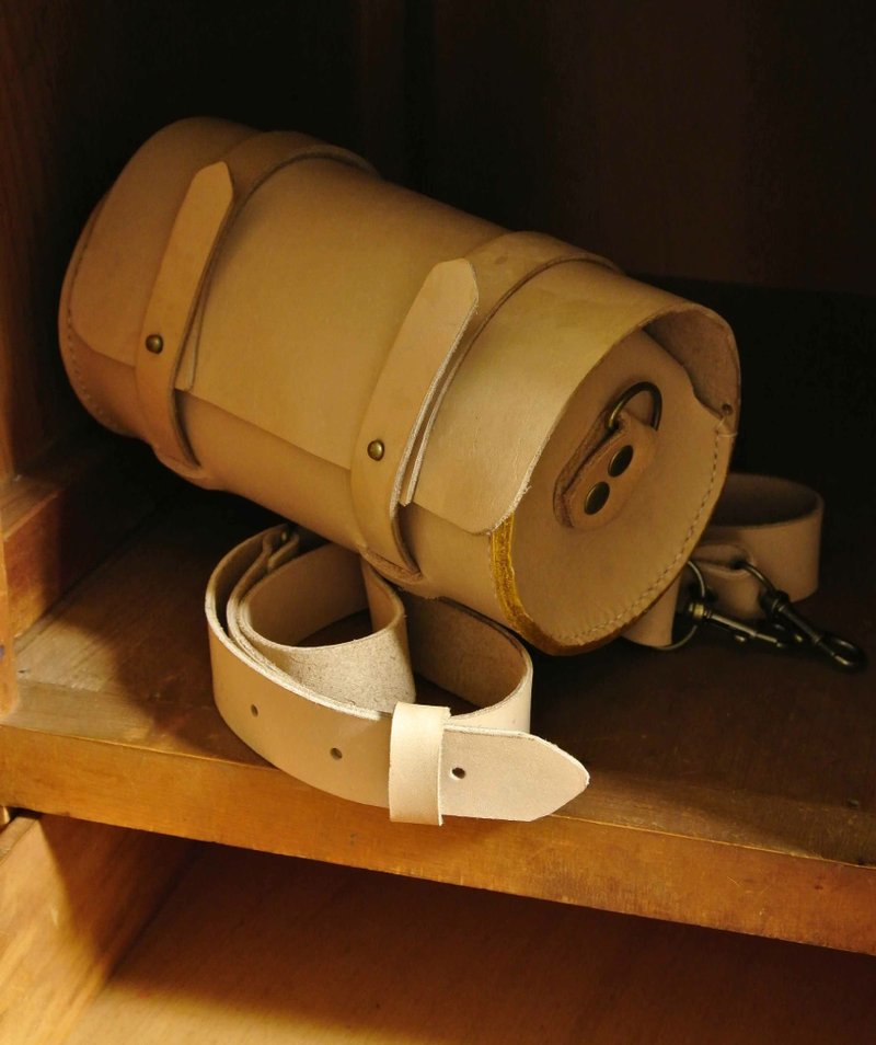 【 T - C 】 复古 圆筒包 侧背包 皮革 - 其他 - 真皮 