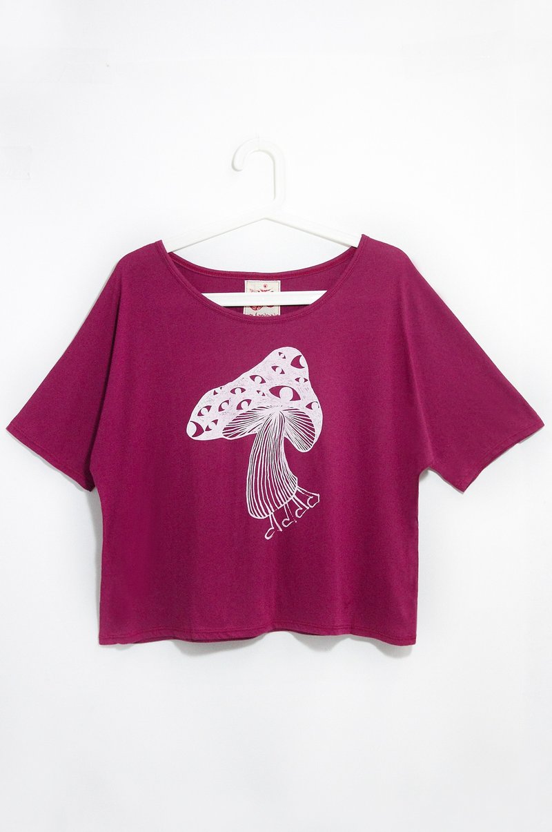 女装手感短版上衣 / 旅行T - 尼泊尔香菇 ( 酒红 ) - 女装上衣 - 棉．麻 紫色