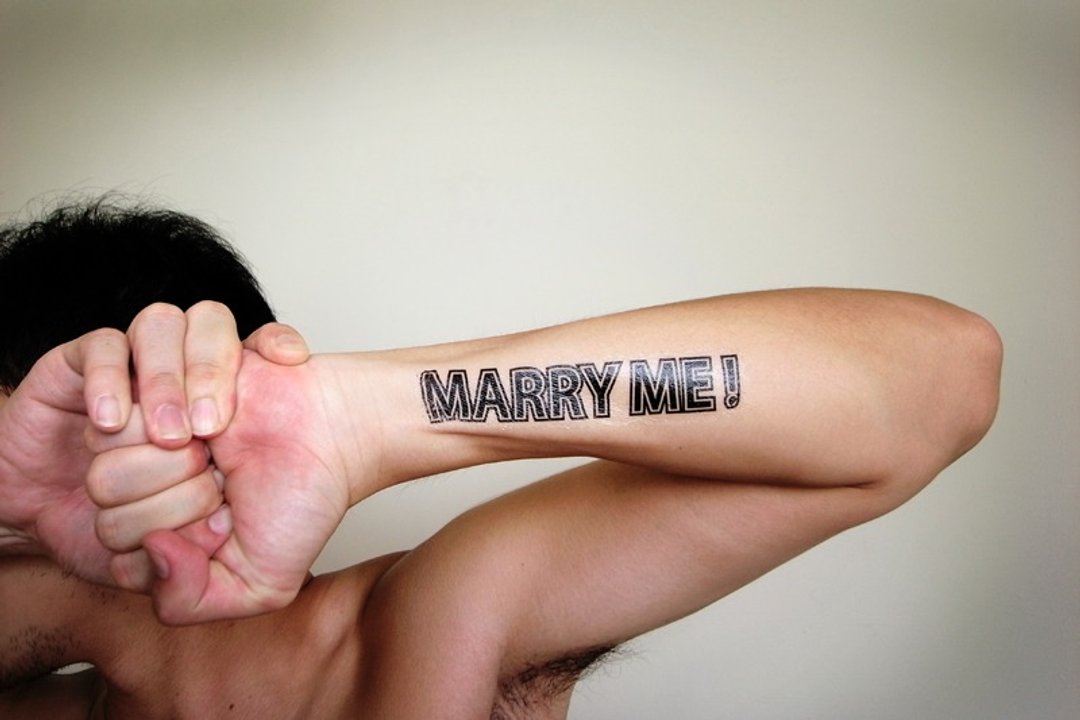 【Let's Celebrating】 求婚小物 / MARRY ME / 刺青贴纸 - 其他 - 纸 黑色