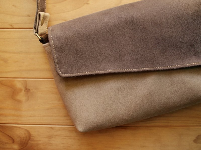 1pinfun 角 斜肩包 双驼* - 侧背包/斜挎包 - 其他材质 咖啡色