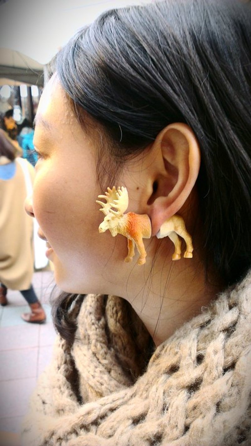 台湾原创 Double M 魔幻动物耳环-麋鹿篇 - 耳环/耳夹 - 硅胶 金色