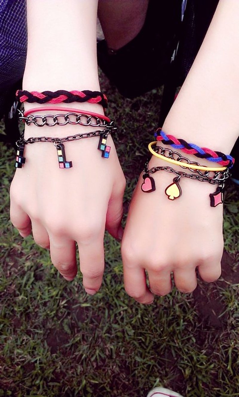 彩色魔术方块/红黑配色/多层次手链 - 手链/手环 - 塑料 红色