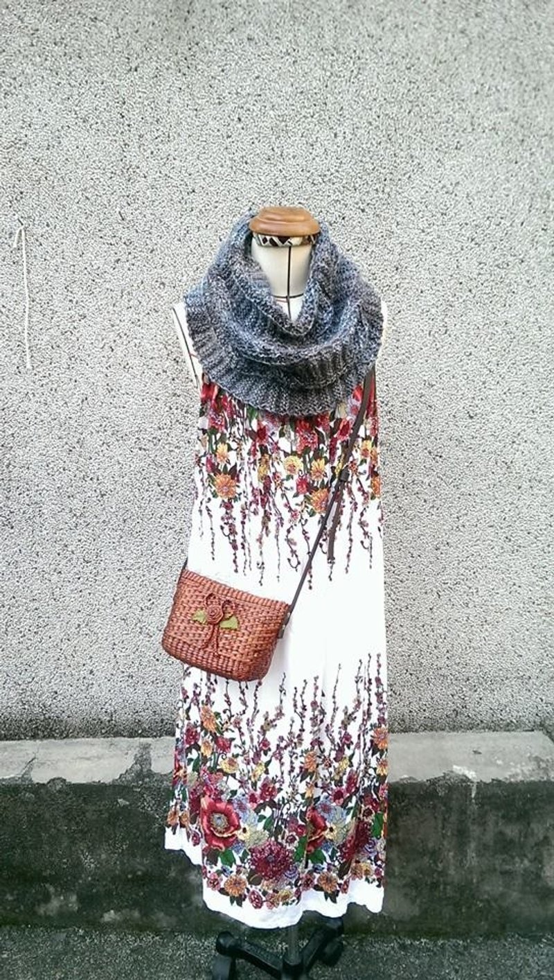 Lan毛线围脖(浅灰水蓝渐层) - 丝巾 - 其他材质 灰色