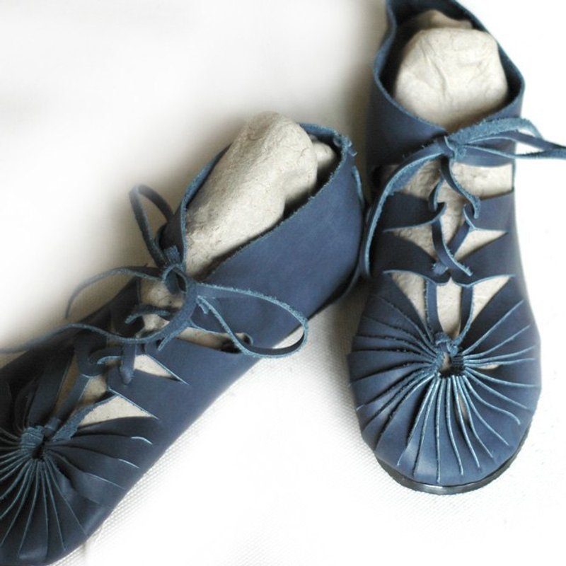 手工真皮平底鞋 {24-24.5cm深蓝} - 女款休闲鞋 - 真皮 蓝色