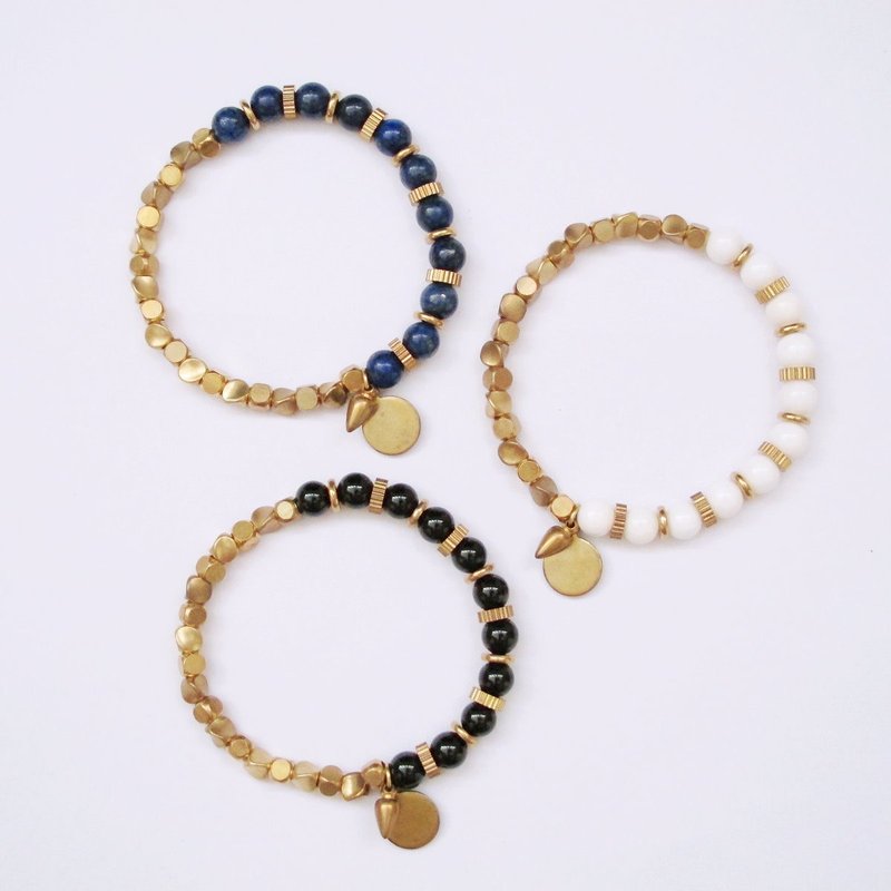 【MUCHU沐橘】一半。天然石黄铜吊牌手链/手环 - 手链/手环 - 其他材质 多色