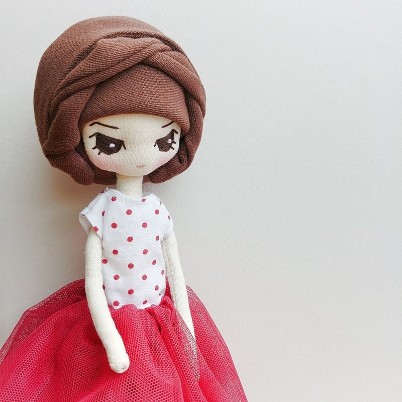 点点蓬蓬裙女孩(红裙) - 其他 - 其他材质 红色