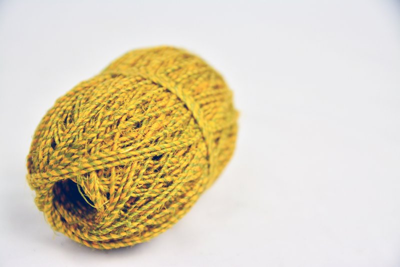 手捻麻线-双色 黄色-绿色 公平贸易 - 编织/刺绣/羊毛毡/裁缝 - 棉．麻 