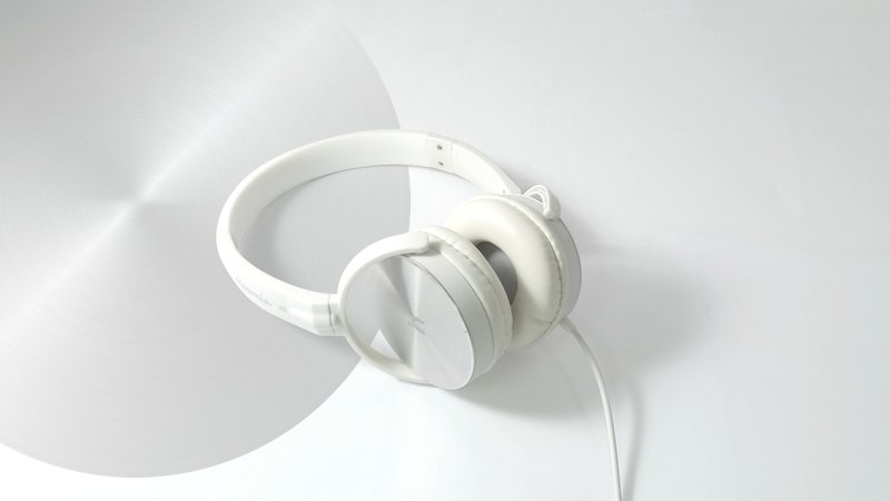 金属声活│hoomia 好质感│【U3】金属．经典．折叠式耳罩耳机（银白） - 耳机 - 其他金属 白色