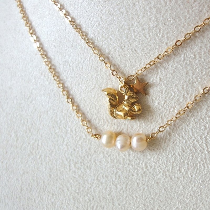 {KNL0082}森物语~双层小珍珠短炼-小松鼠 - 项链 - 宝石 金色