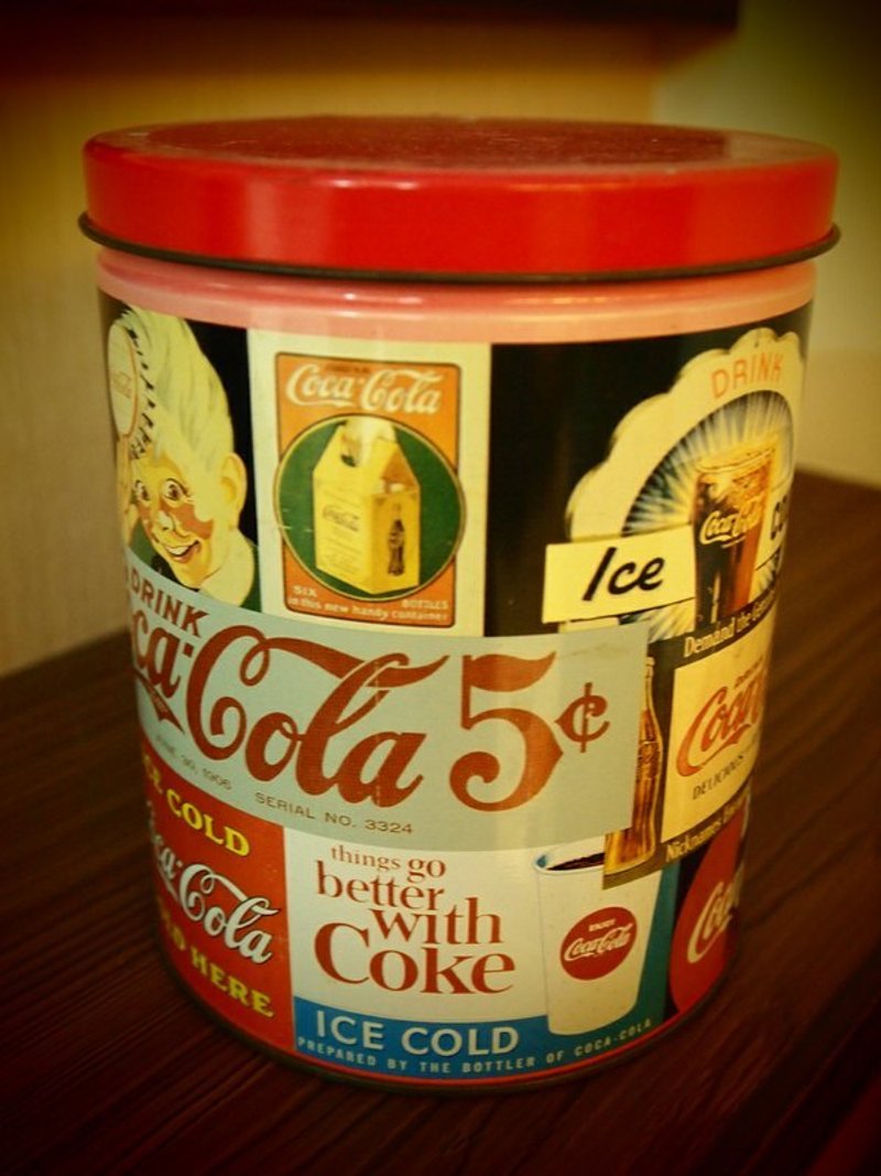 美国可口可乐老铁皮罐1993 年Coca cola tin box - 笔筒/笔座 - 其他材质 红色