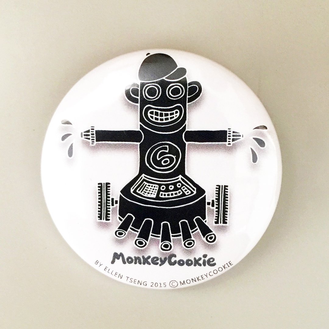 胸章黑白系列- 猴子机器人洒水器 | MonkeyCookie - 徽章/别针 - 塑料 黄色