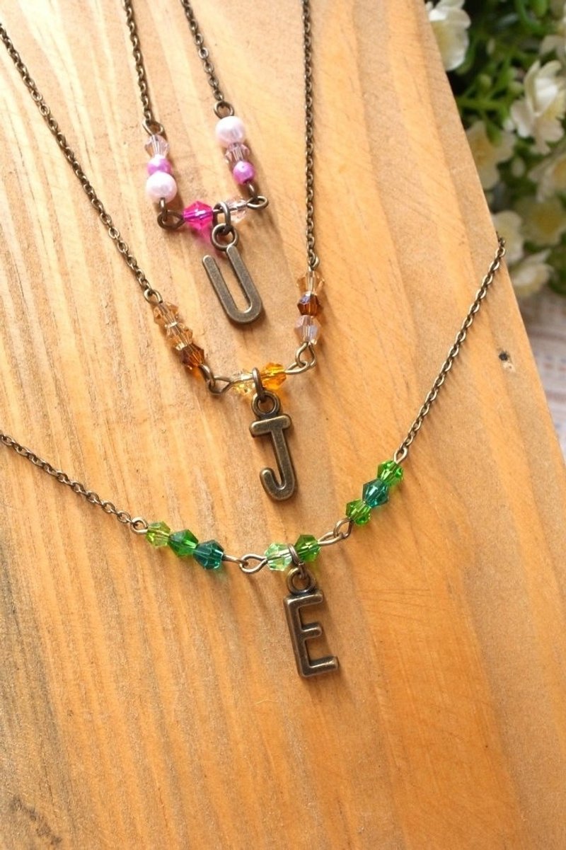 【I'm凯米】晶透小珠短链(颈链)。26个字母／单钻。古铜款 - 项链 - 其他金属 多色