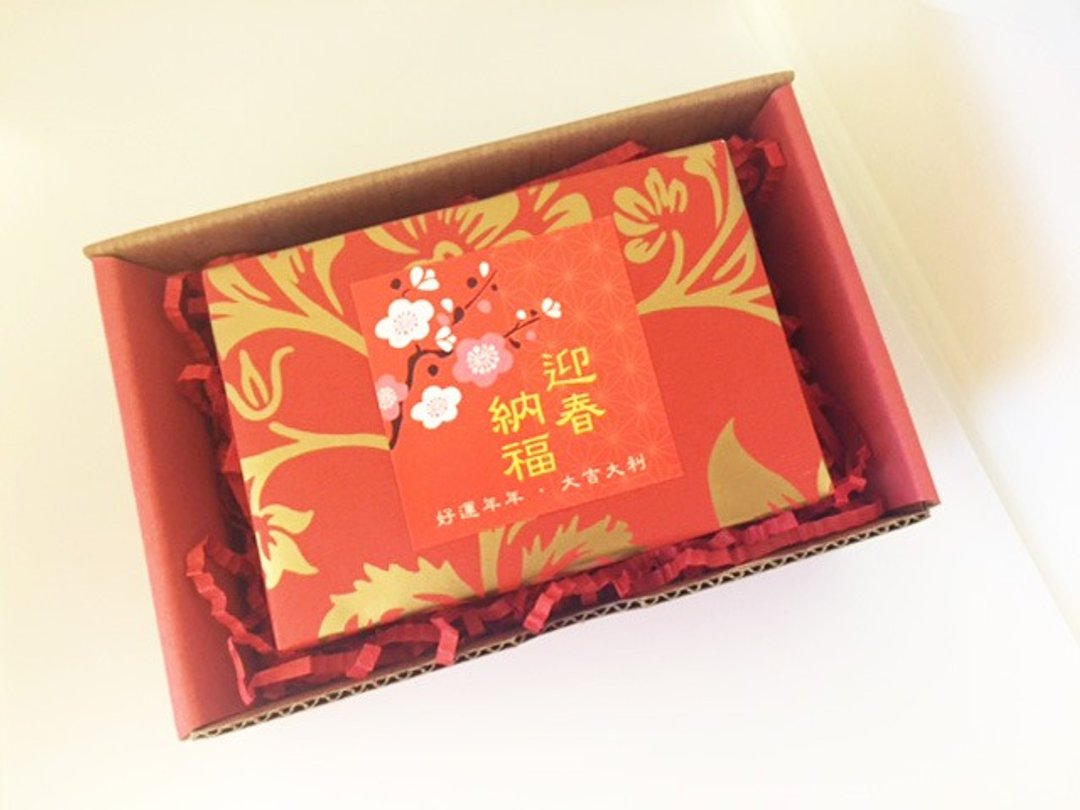 迎新春过年限定手工皂礼盒1入-迎春纳福 - 肥皂/手工皂 - 植物．花 红色