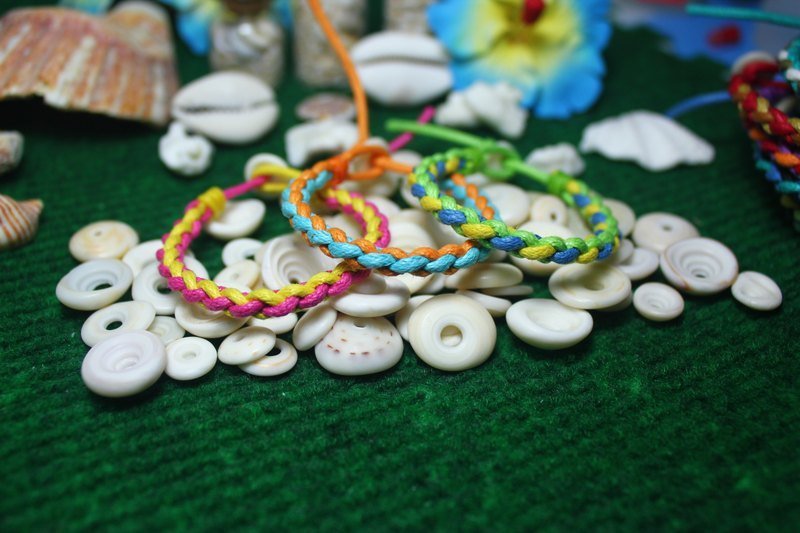 TvT／十字编绳手环 - 手链/手环 - 棉．麻 多色