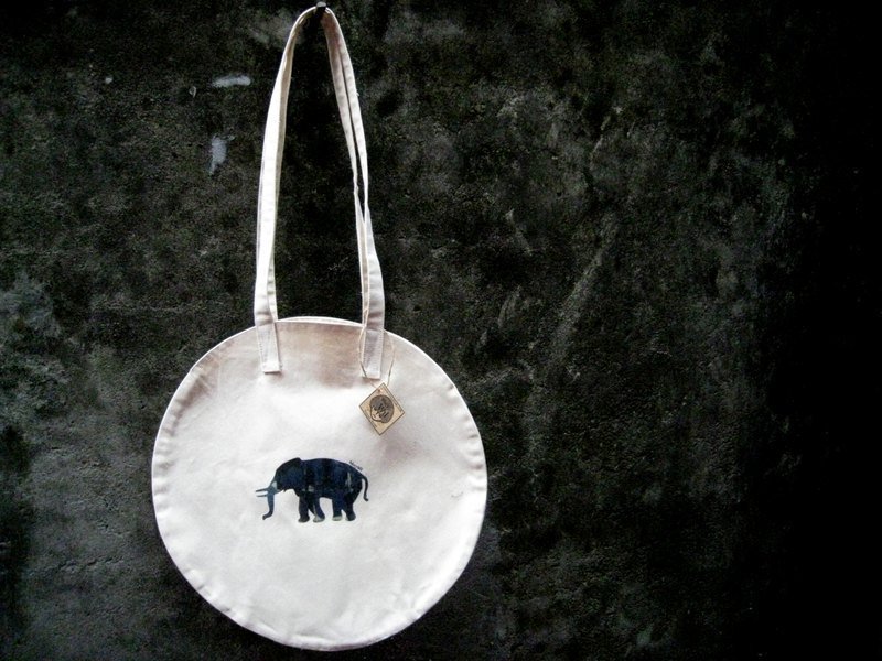 MaryWil圆形小文青环保袋-蓝色大象 - 其他 - 其他材质 白色