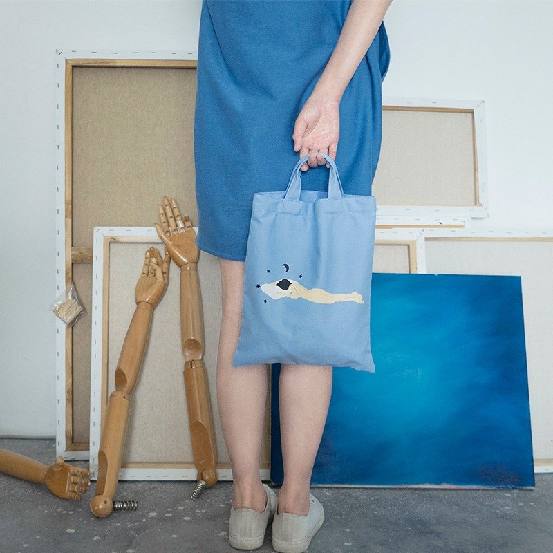 LLANO生于好眠 裸女印花便携手提帆布包 蓝色 - 手提包/手提袋 - 其他材质 蓝色