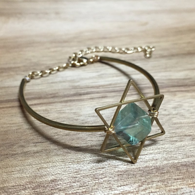 Wood Tansy - 星空莹石六角星手链 - 手链/手环 - 其他金属 绿色