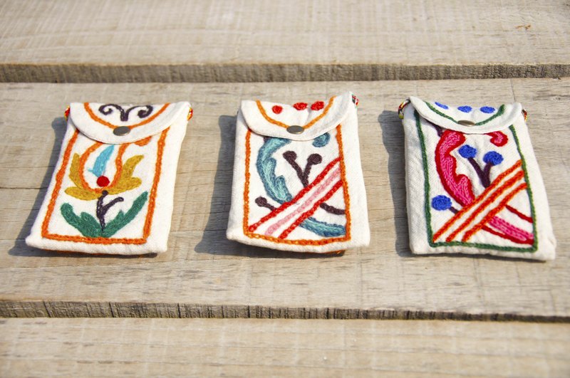 手感手工刺绣手机套 - 仅存B款 - 其他 - 绣线 多色