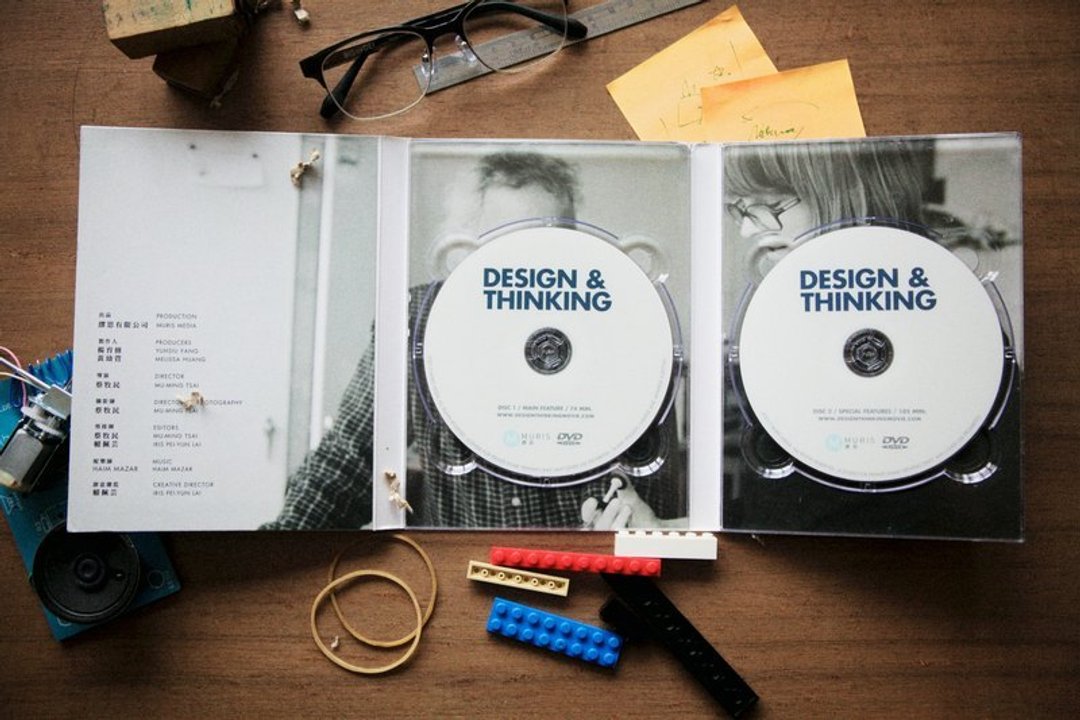 【情人节限定】设计与思考《Design & Thinking》 家用版 DVD 两两成双特惠组 - 摄影集 - 其他材质 