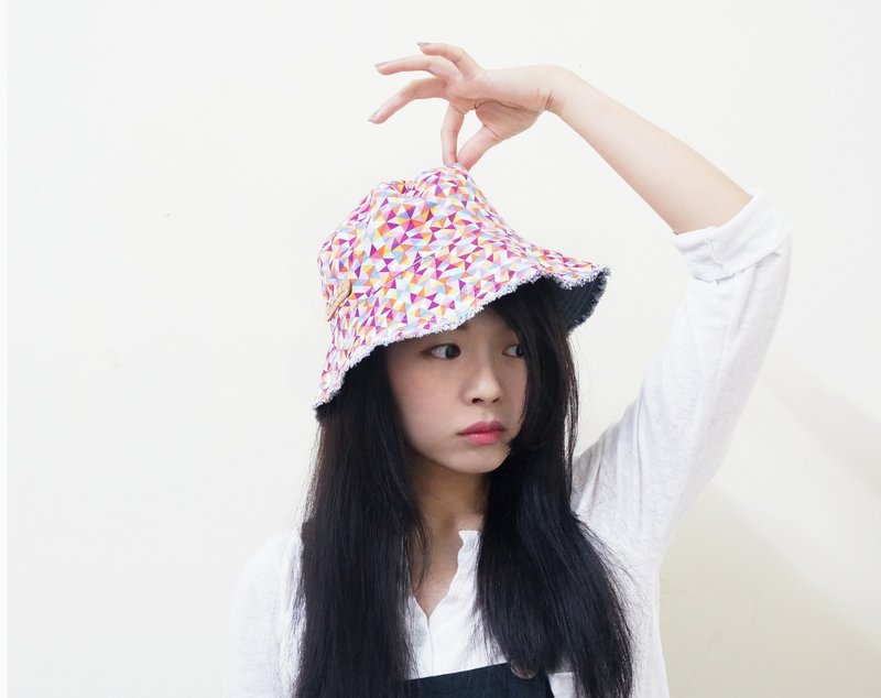 善变的双面渔夫帽 | 几何万花筒 / 最后一顶 M - 帽子 - 其他材质 多色